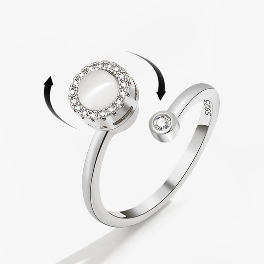 Opal — El anillo que mezcla calma con estilo